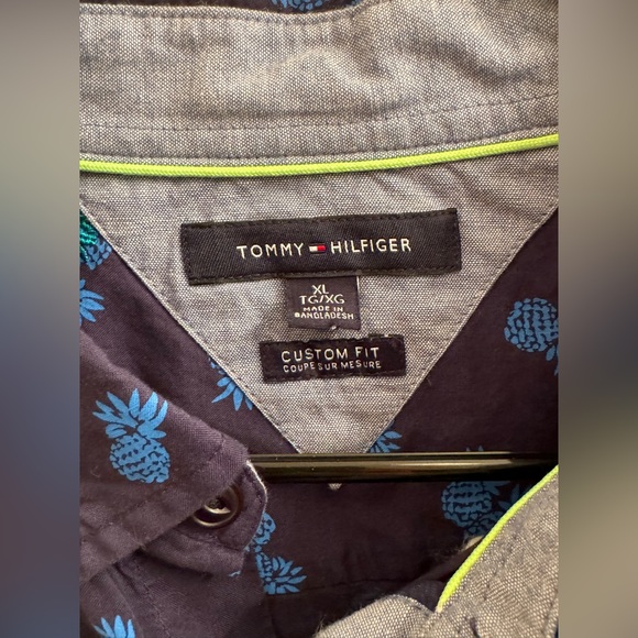 Men’s Tommy Hilfiger Blue Pineapple Long Sleeve Button Down Size XL - Picture 3 of 3